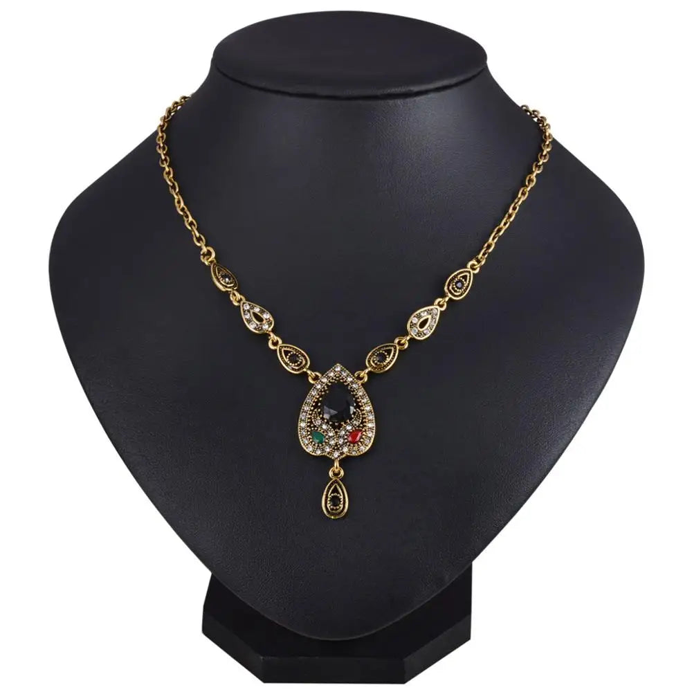 Elegant Turkish Jewellery Set