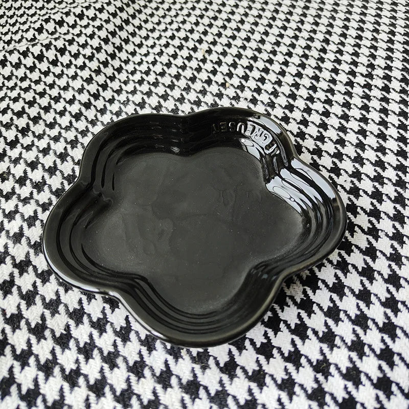 Plum Blossom Small Plate