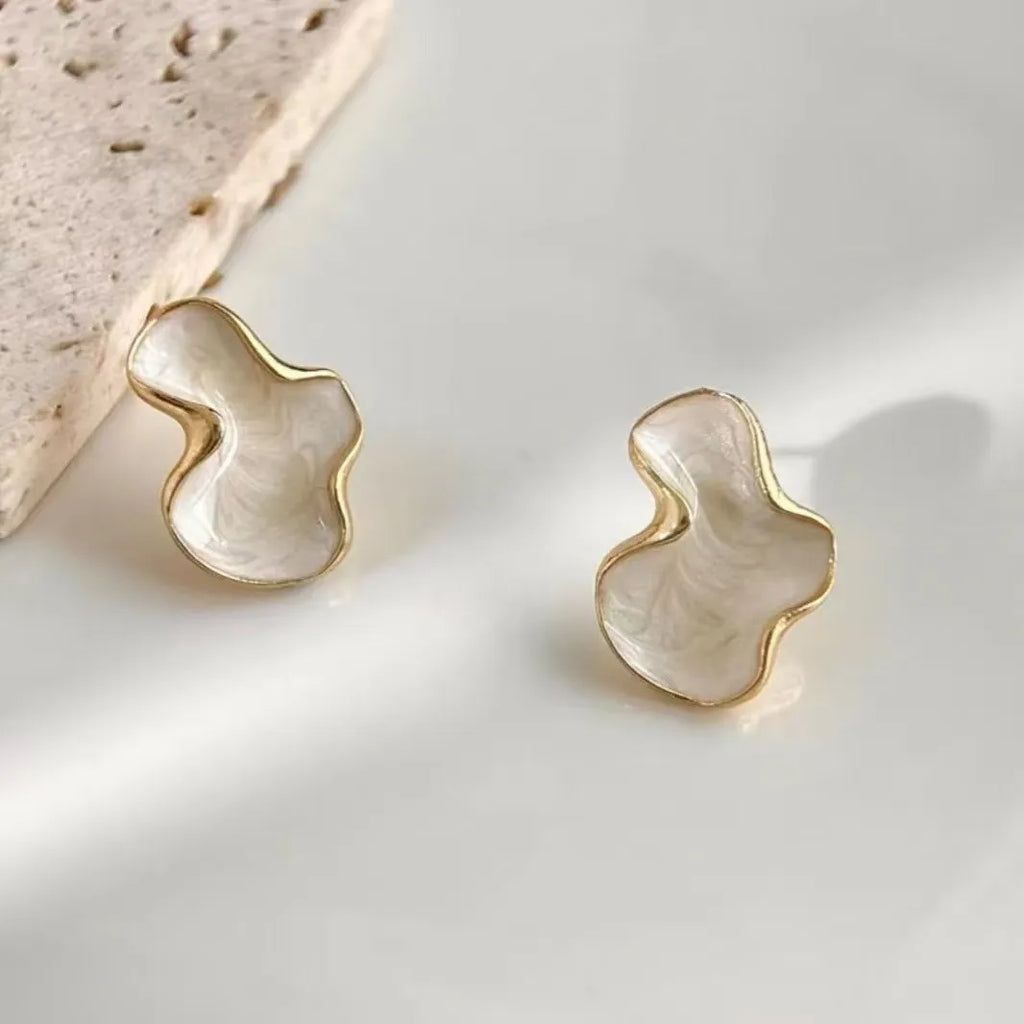 Irregular Stud Earring