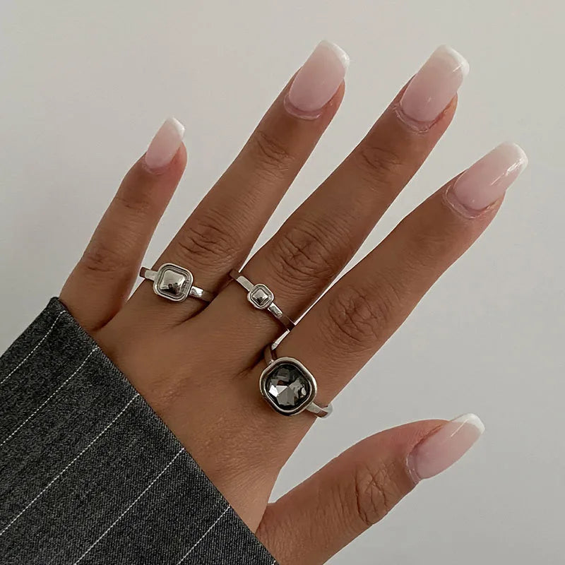 Fashion Grey Crystal Geometric Ring