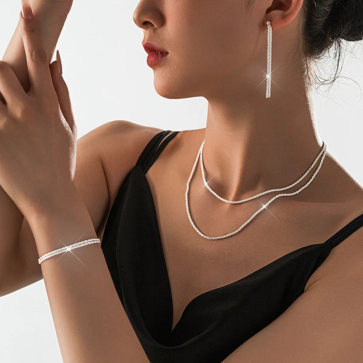 Set of Shiny Silver plated jewellery set with earrings & necklace