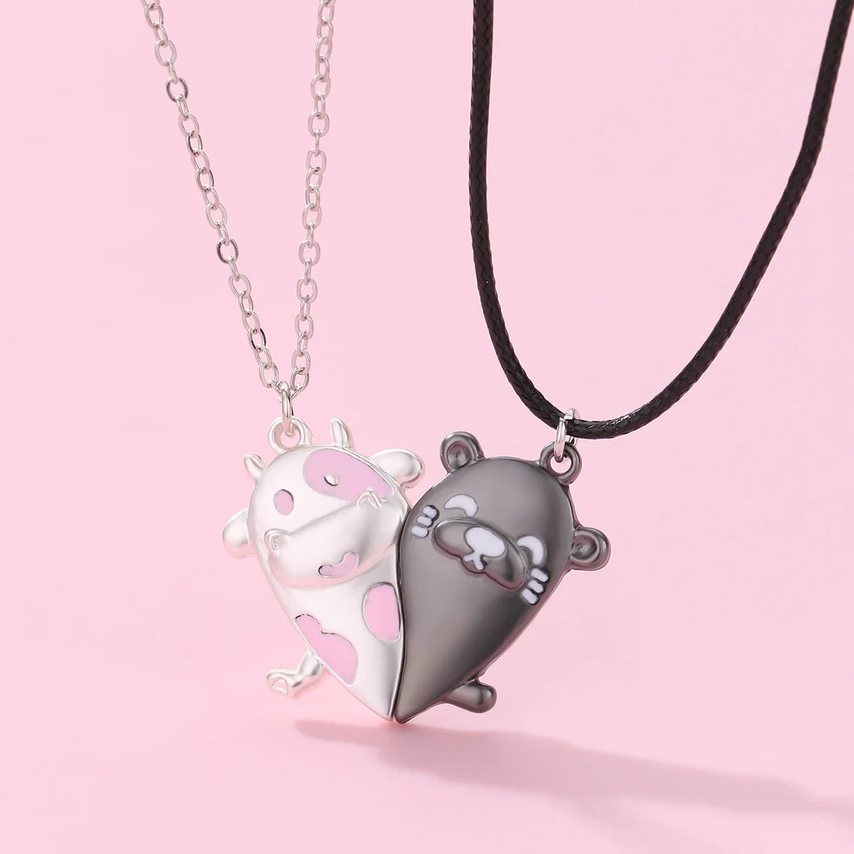 2Pcs Cute Cartoon Animal Magnetic Necklace