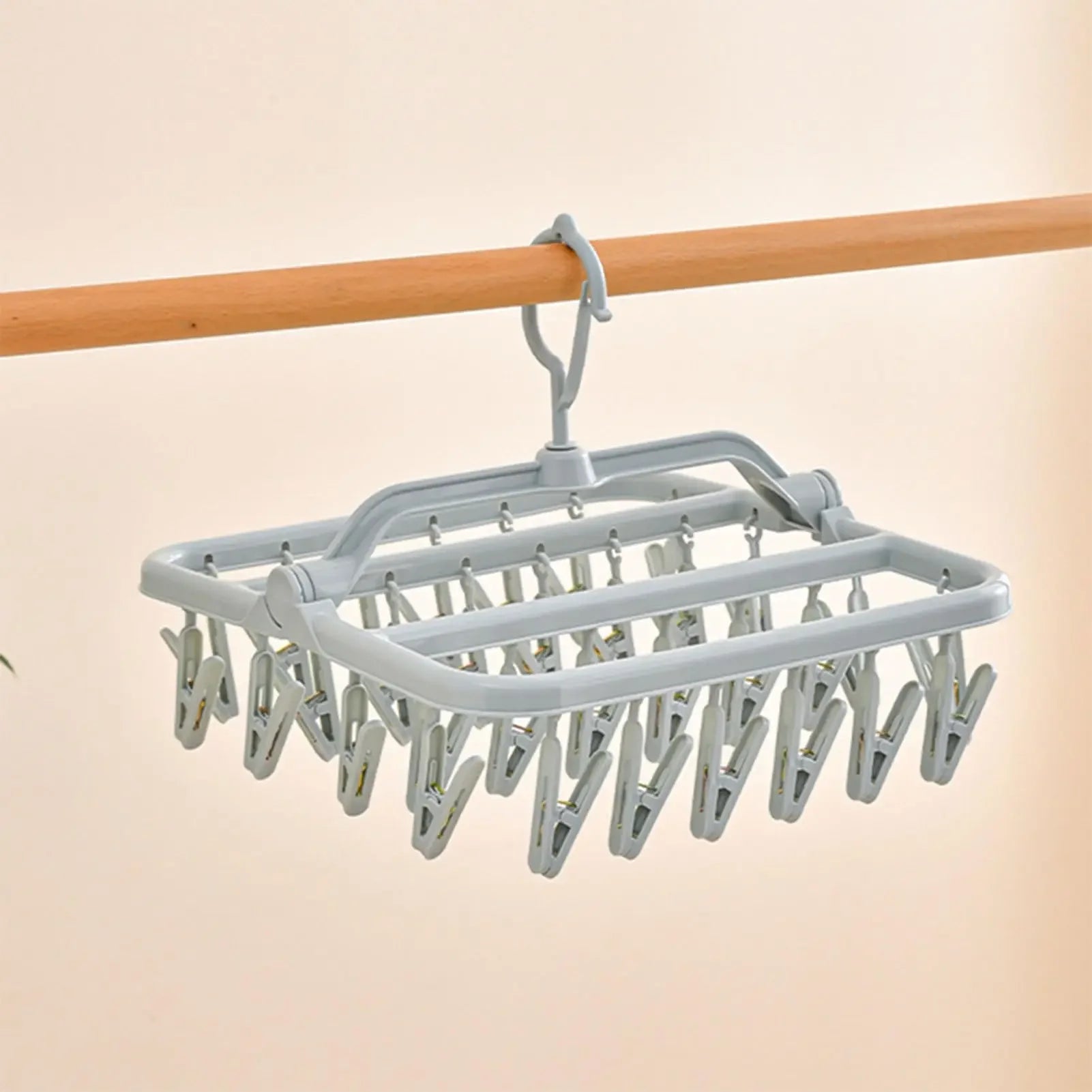 Foldable Drip Hanger with 32 Clips