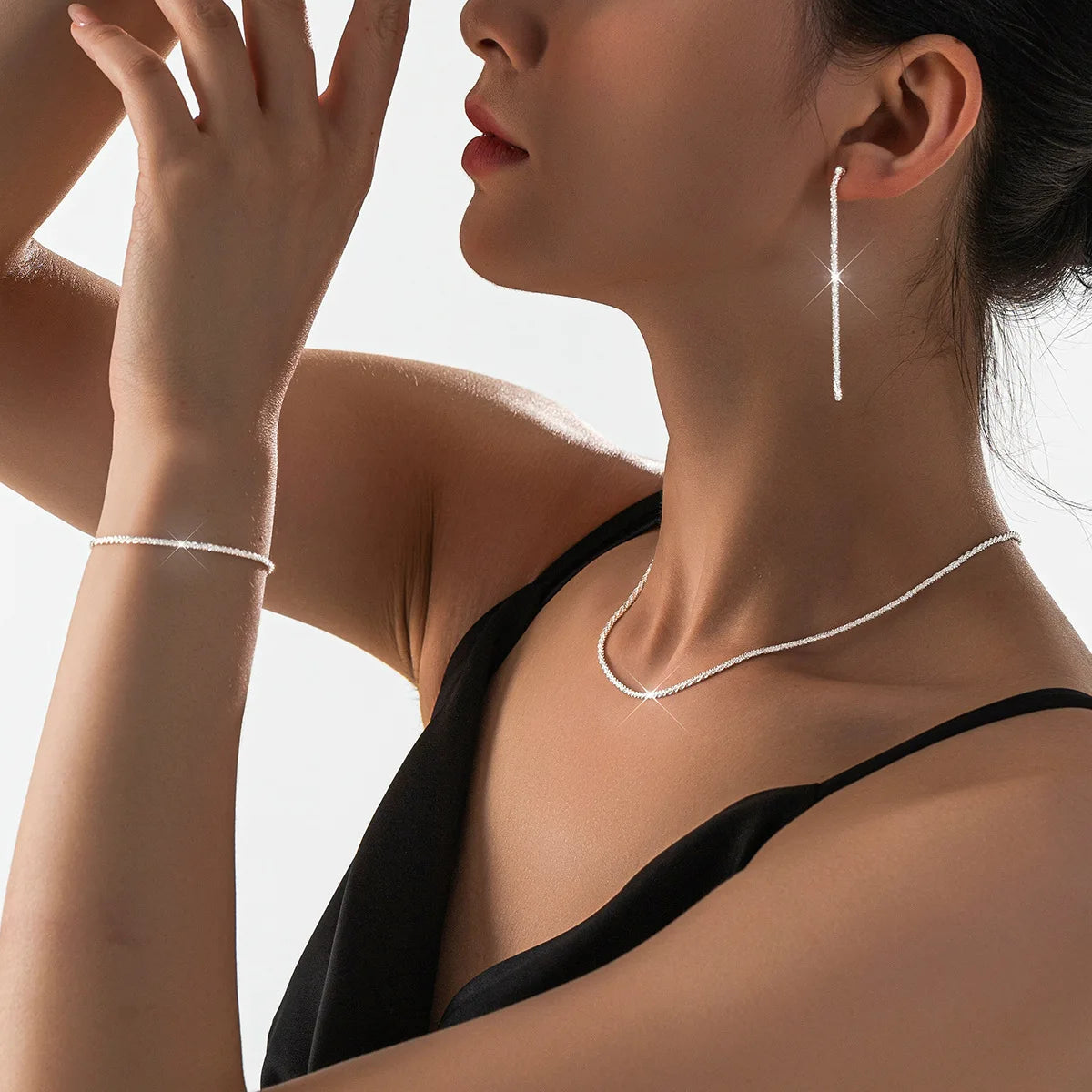 Set of Shiny Silver plated jewellery set with earrings & necklace