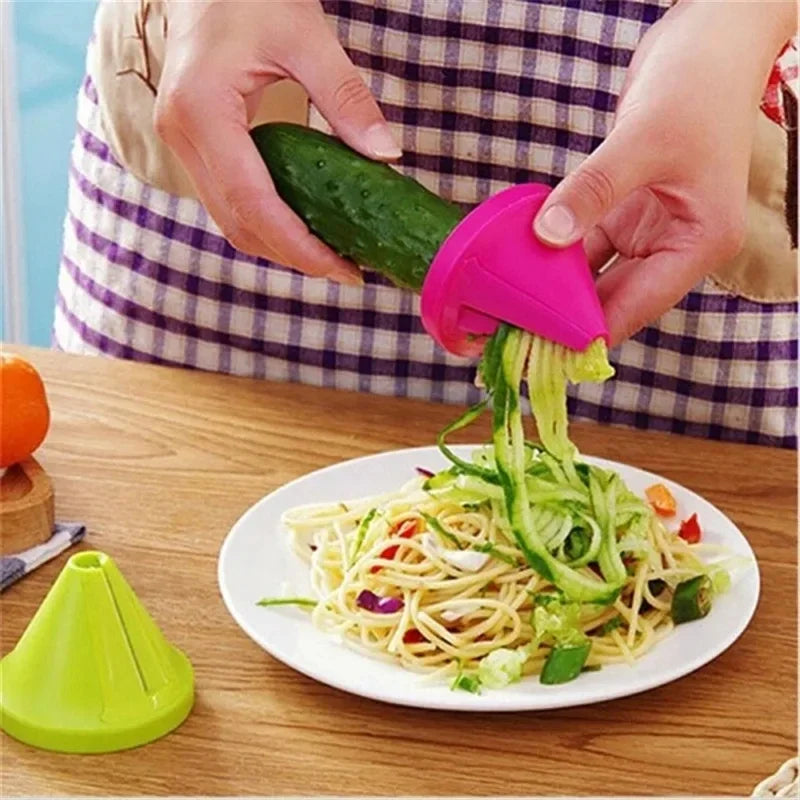 Multifunctional Spiral Shredder for Vegetables and Fruits