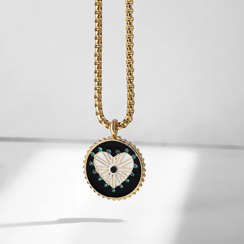Oval shape pendant Necklace for Women